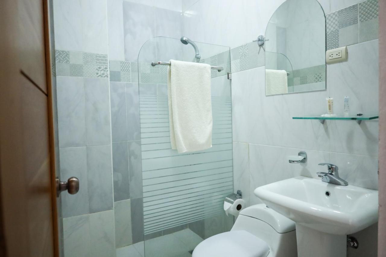 Cataleya Hotel サントドミンゴ エクステリア 写真